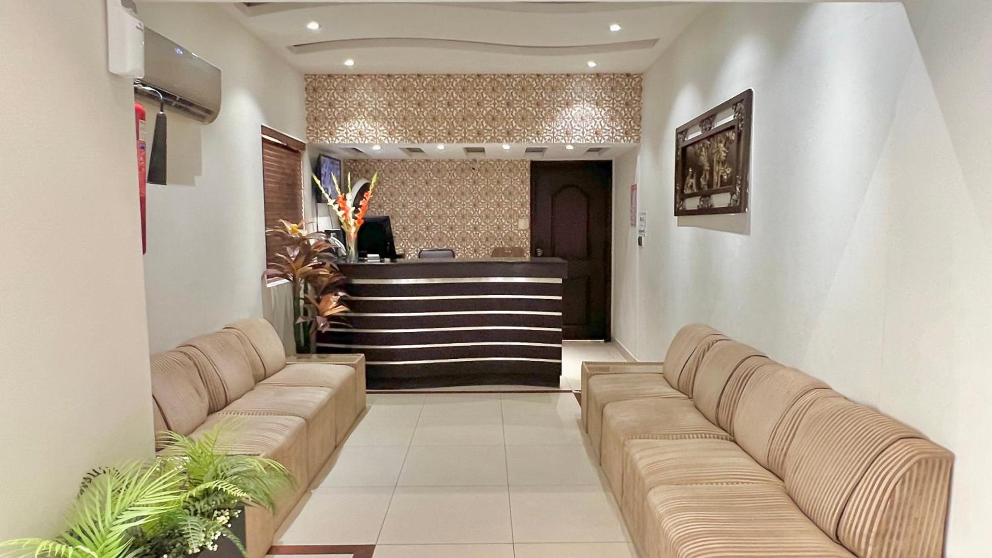 Royal Inn Hotel Καράτσι Εξωτερικό φωτογραφία