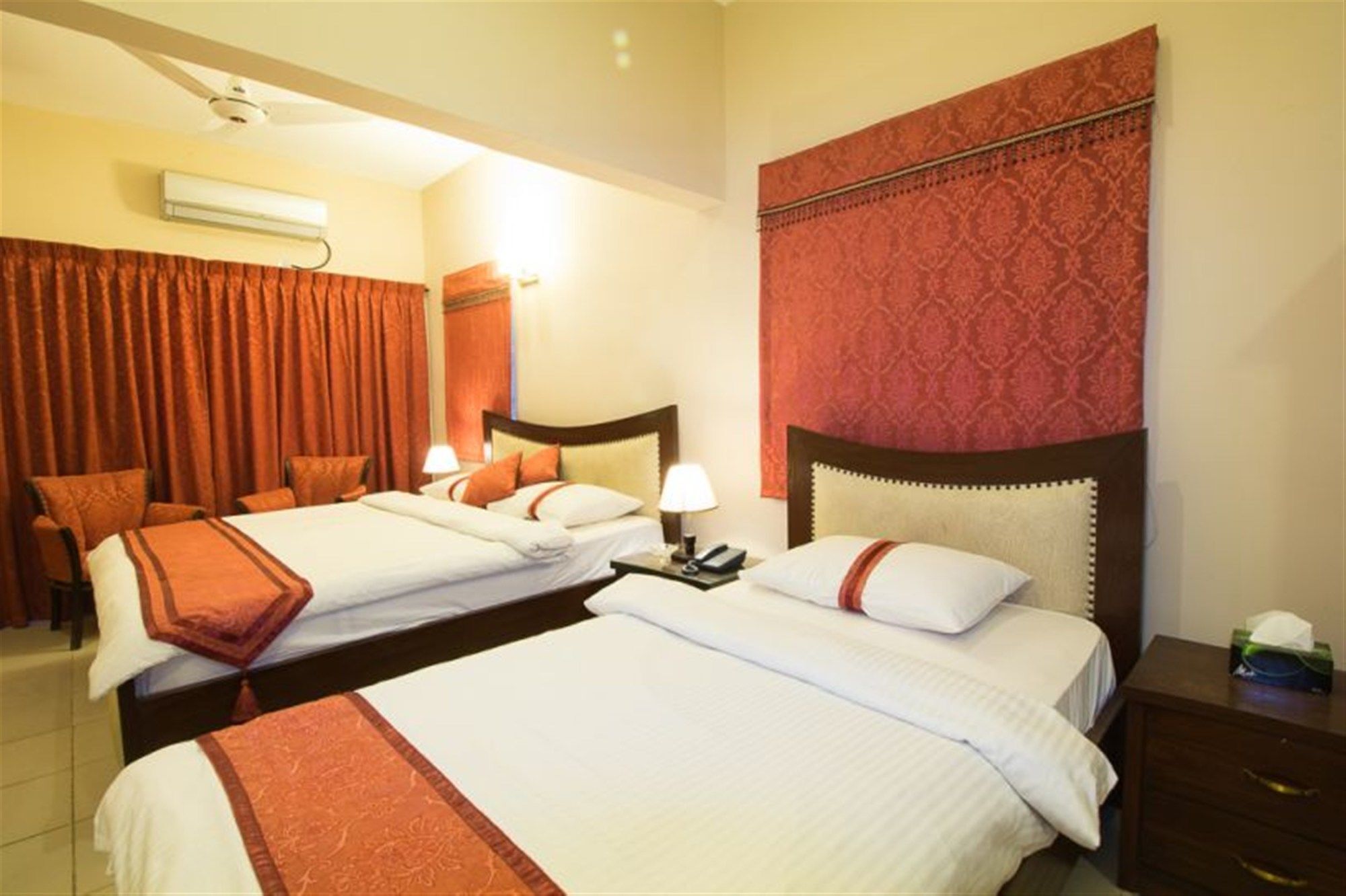 Royal Inn Hotel Καράτσι Εξωτερικό φωτογραφία