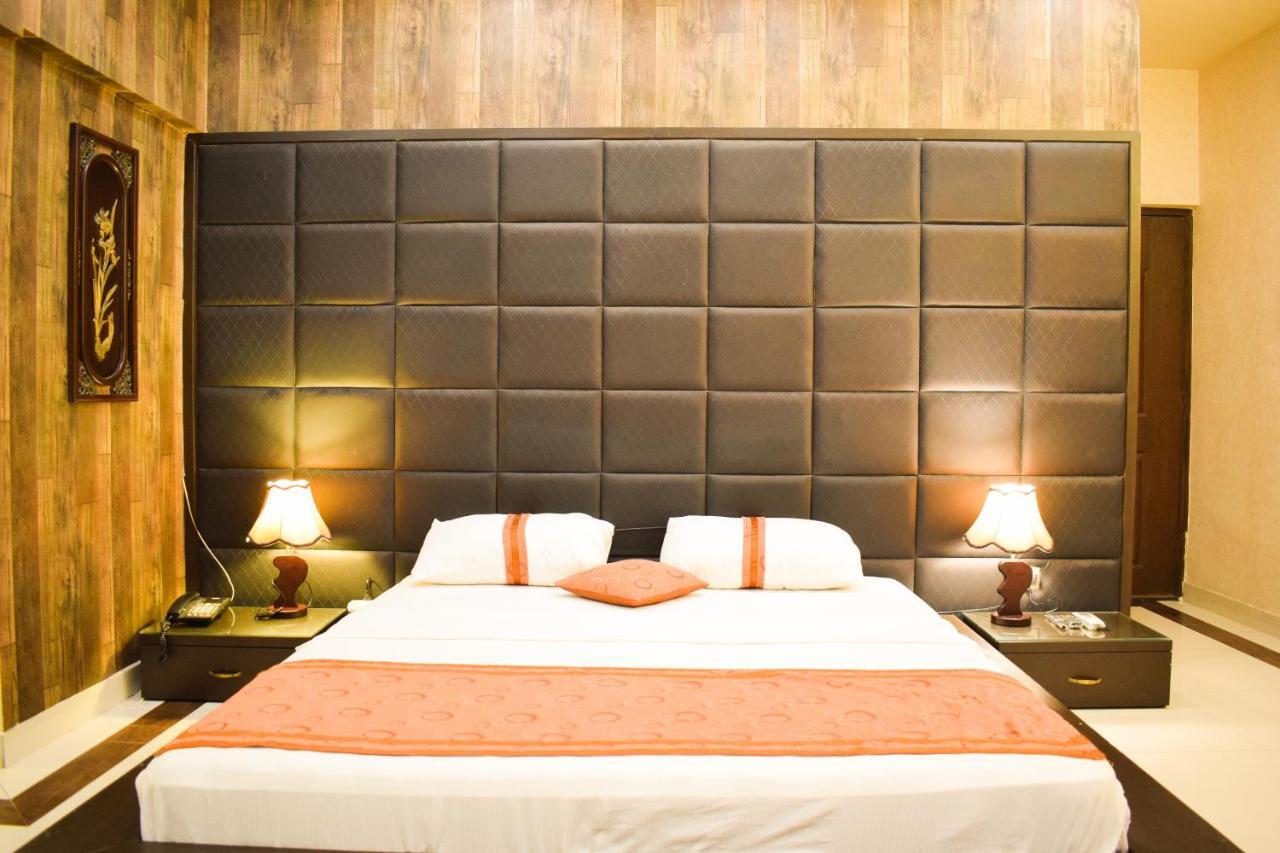 Royal Inn Hotel Καράτσι Εξωτερικό φωτογραφία